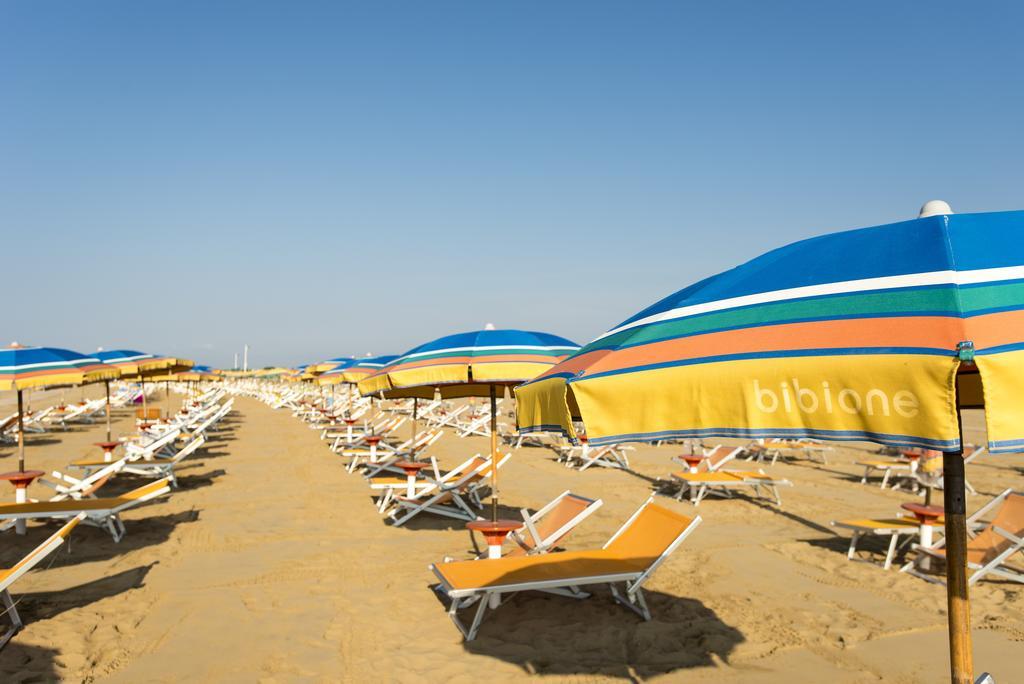 Appartamenti Azzurro Bibione Exterior photo